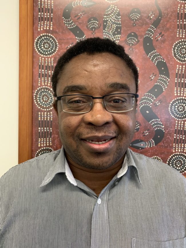 Robert-Manggoyana